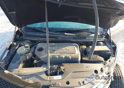 2015 Chrysler 200 Limited z USA, uszkodzony, nr VIN 1C3CCCAB0FN658746